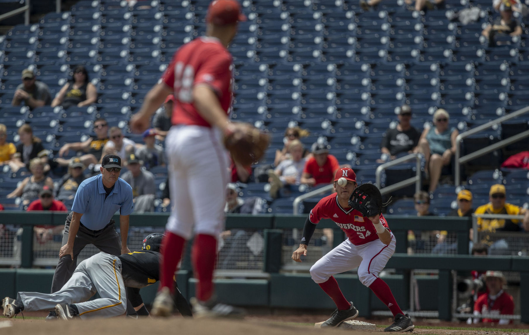 Nebraska Baseball vs Iowa Big 10 Photo 1.jpg